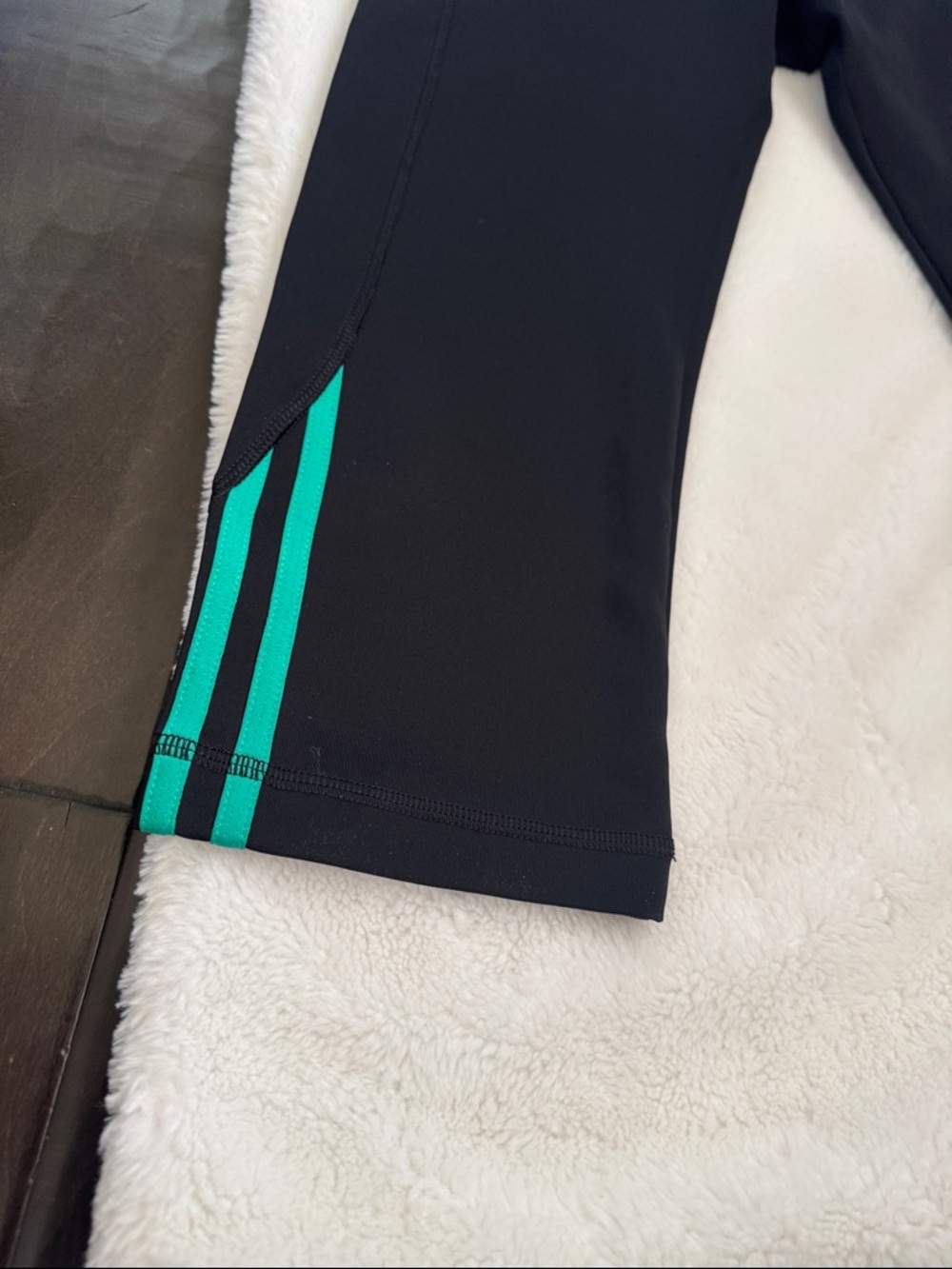 Adidas Black Capri Leggings Size M - Picture 4 of 10